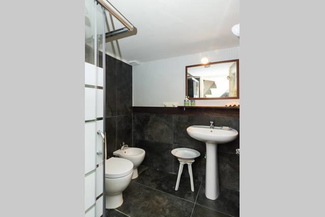 Il Pozzo Di Santa Teresa Catânia Quarto foto