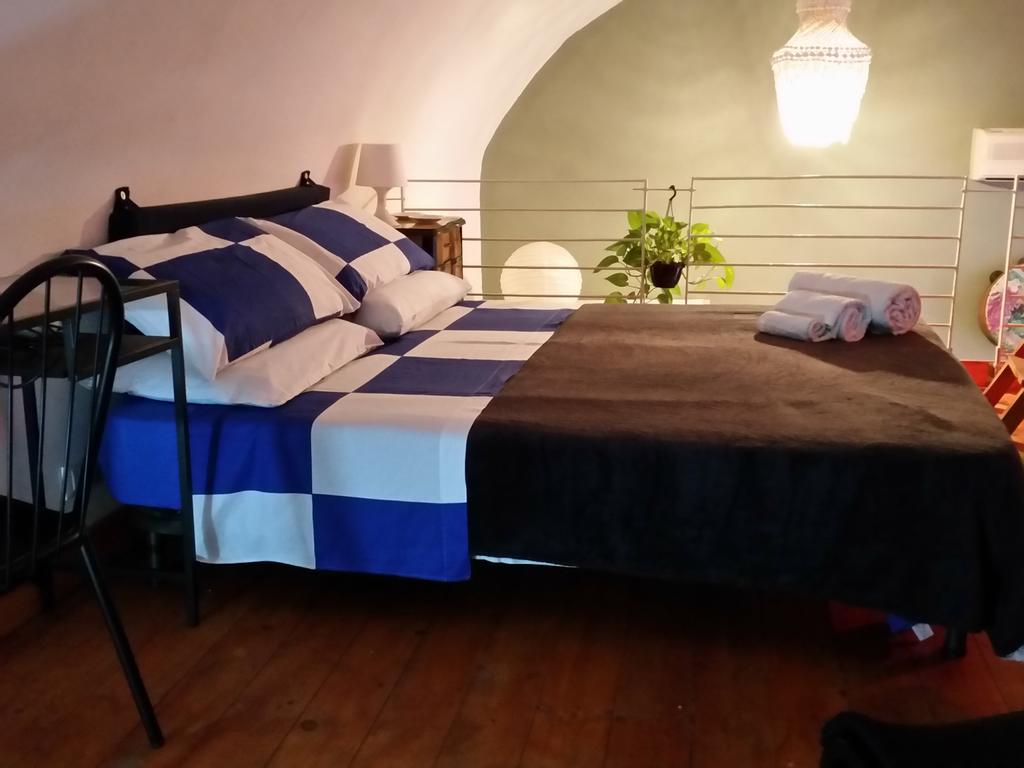 Il Pozzo Di Santa Teresa Catânia Quarto foto